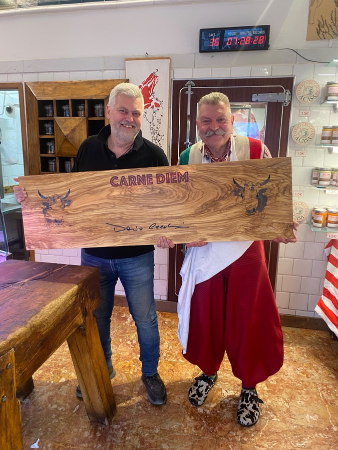 Olive wood board carved "Carne Diem", given to Dario Cecchini